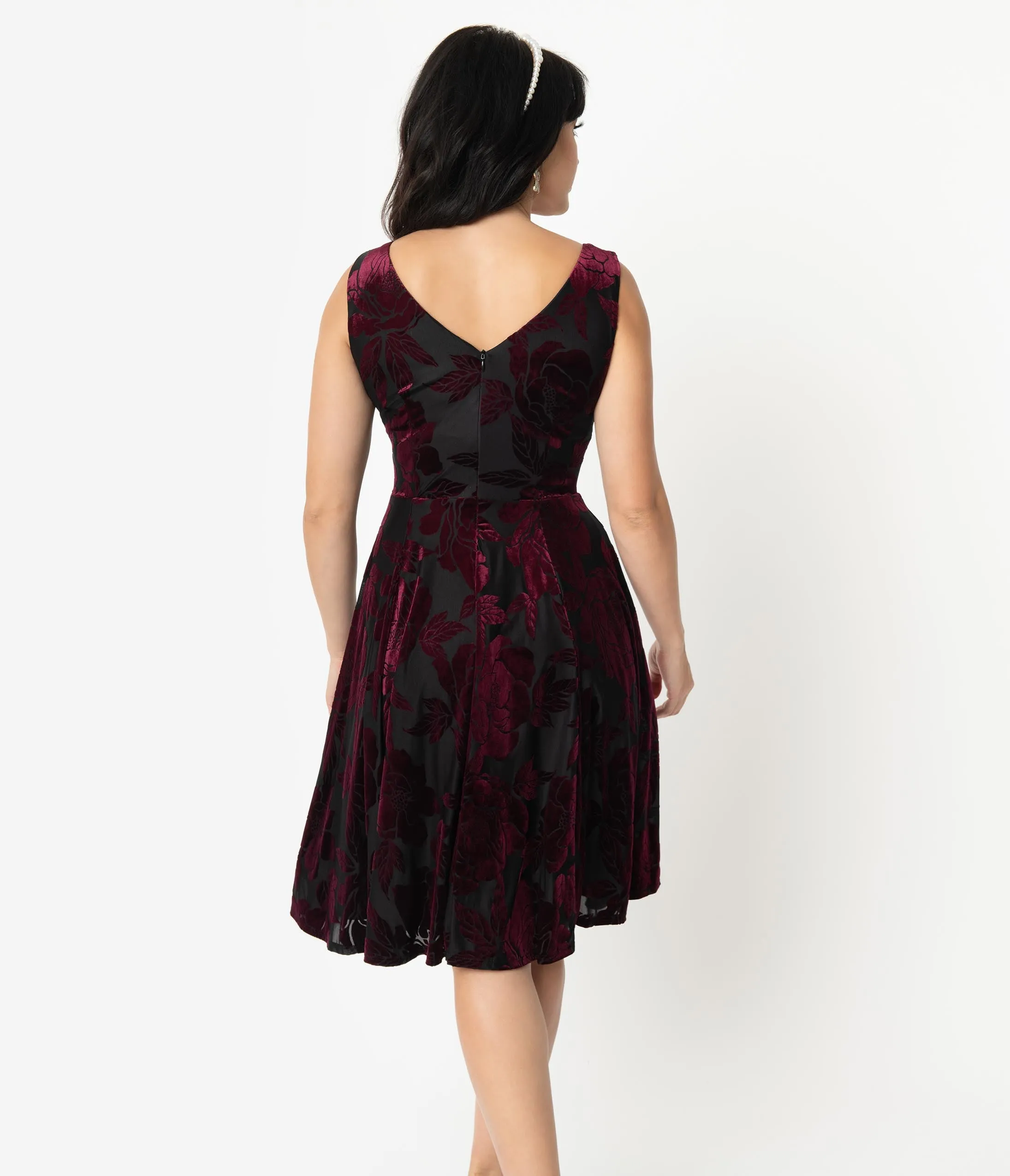 1950s Style Black & Wine Floral Devore Velvet Sleeveless Swing Dress