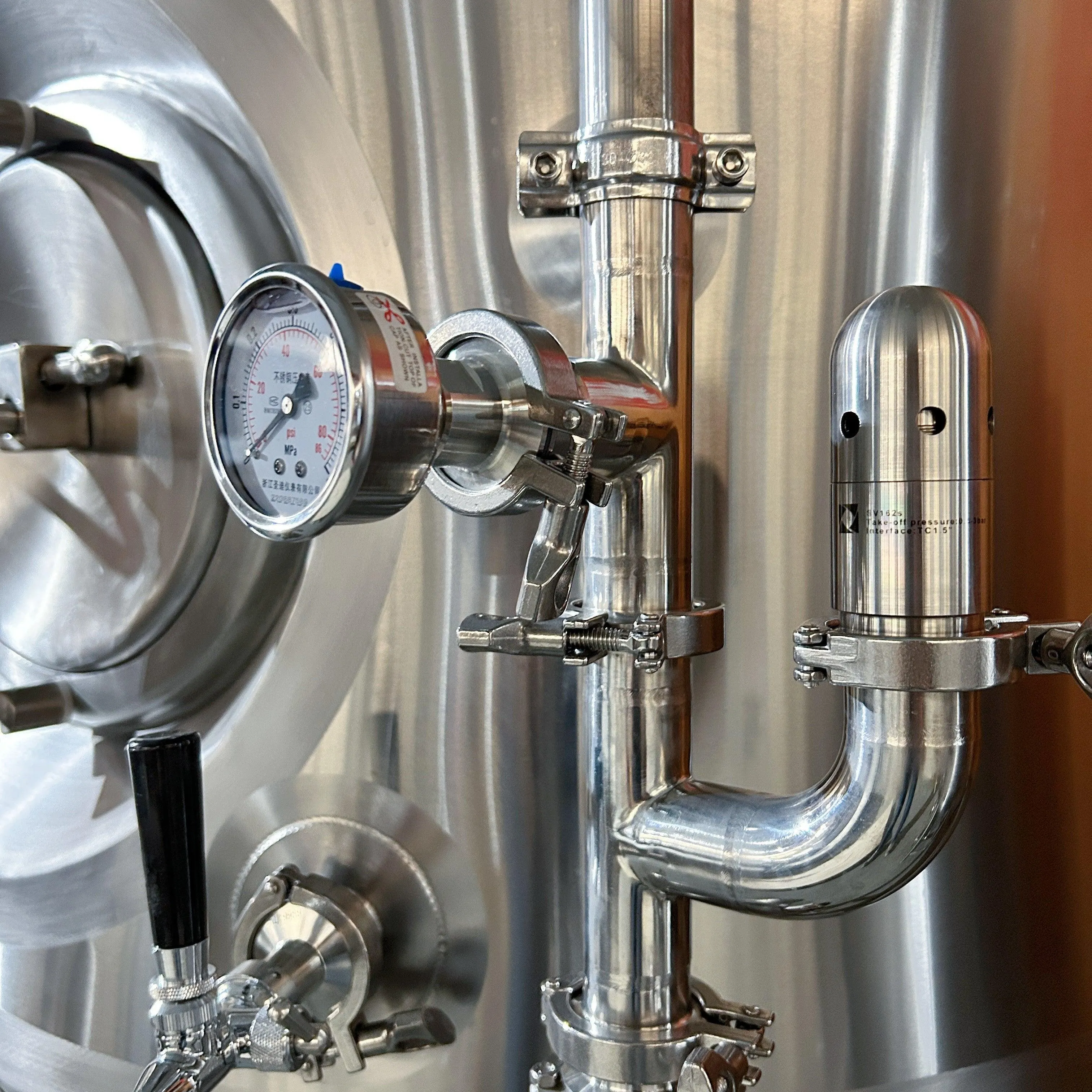 400L Conical Fermenter (pressurisable, jacketed)