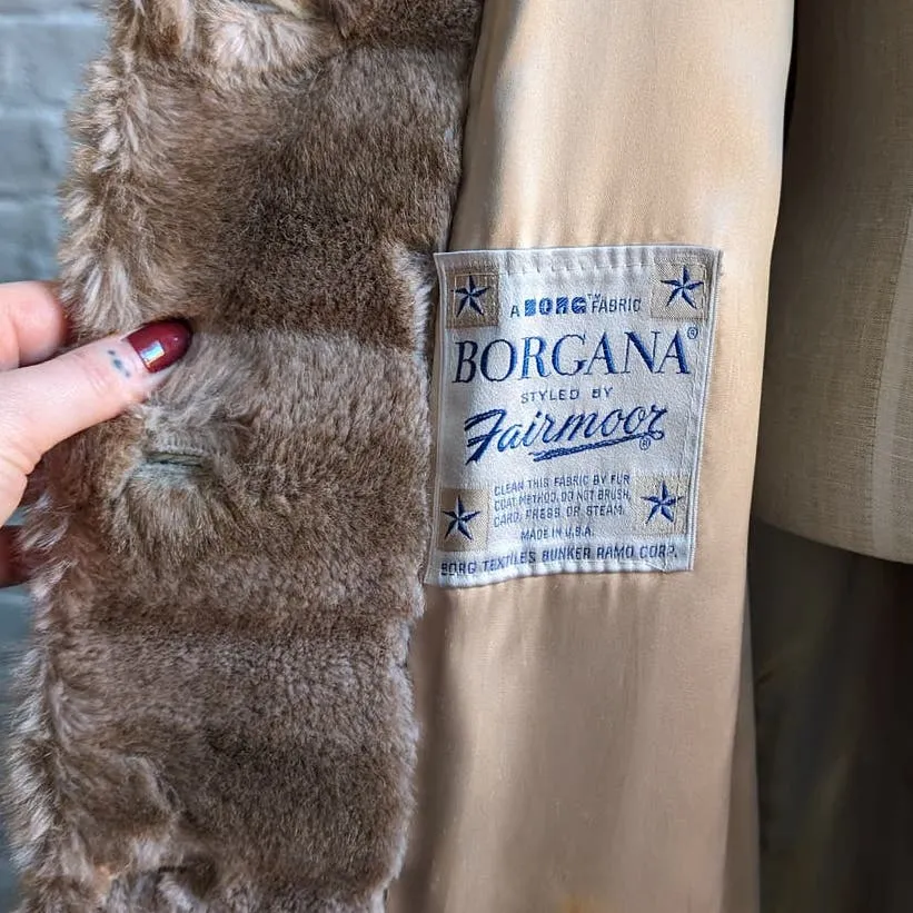 70s Vintage Mob Wife Fluffy Vegan Fur Coat Neutral Boho Minimalist Groovy Jacket