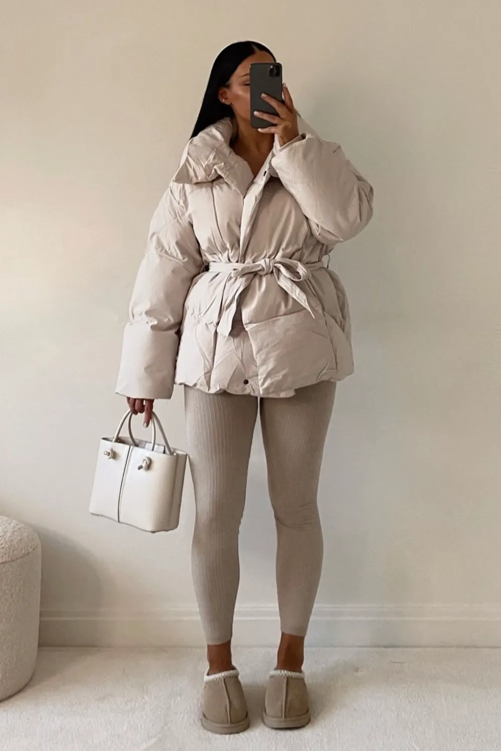 Alaska cream short padded duvet button up coat