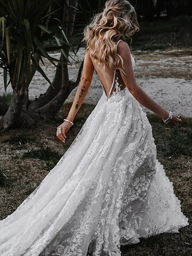 Beach Sexy Boho Wedding Dresses A-Line Sweetheart Camisole Spaghetti Strap Court Train Lace Bridal Gowns With Appliques Split Front 2023 Summer Wedding Party, Women's Clothing