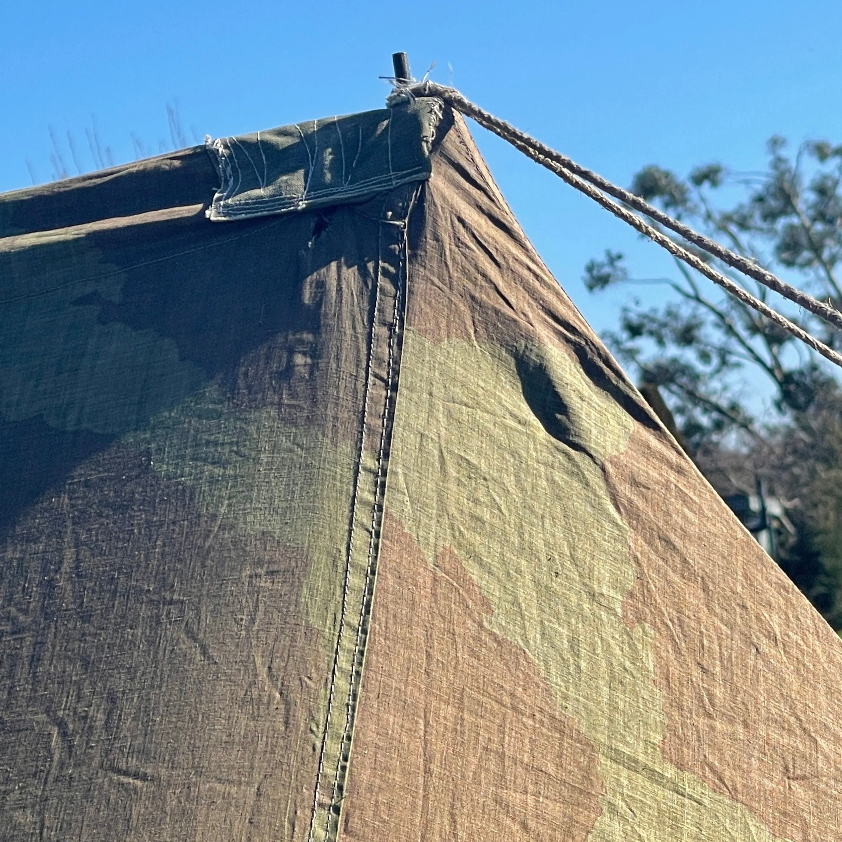 British Airborne Camouflage Tent Light Patrol. Cat NO AD 8610