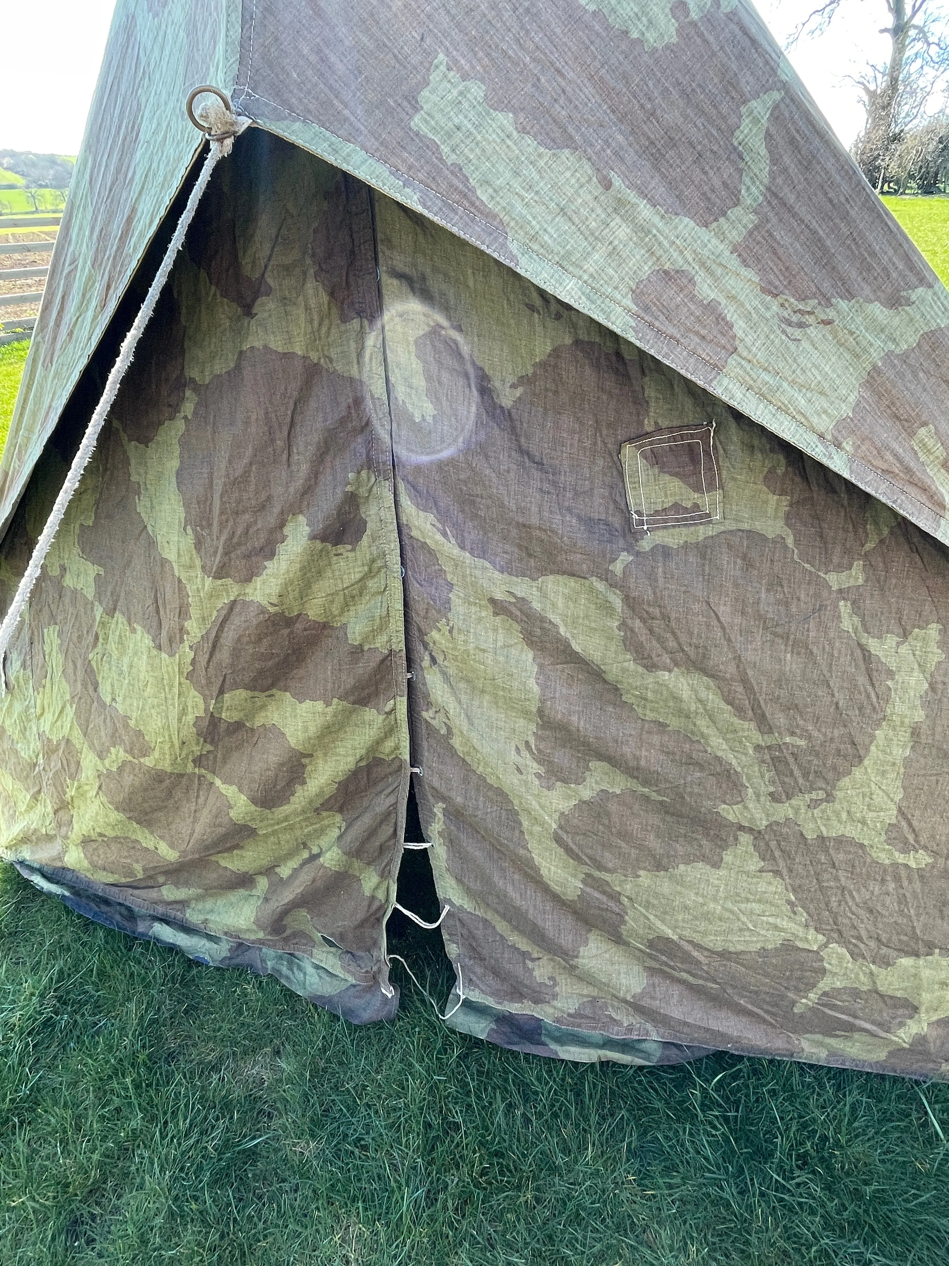 British Airborne Camouflage Tent Light Patrol. Cat NO AD 8610