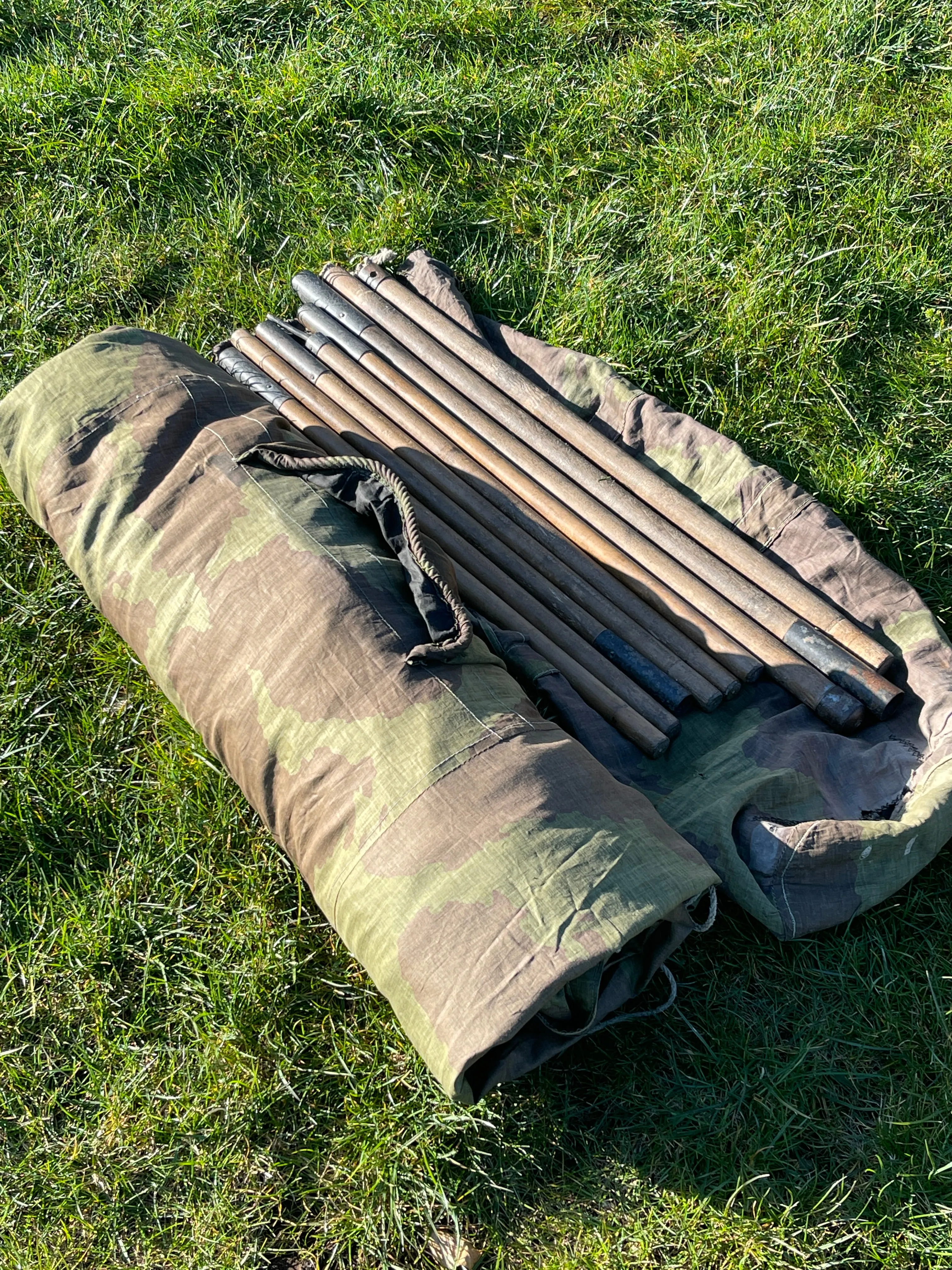 British Airborne Camouflage Tent Light Patrol. Cat NO AD 8610