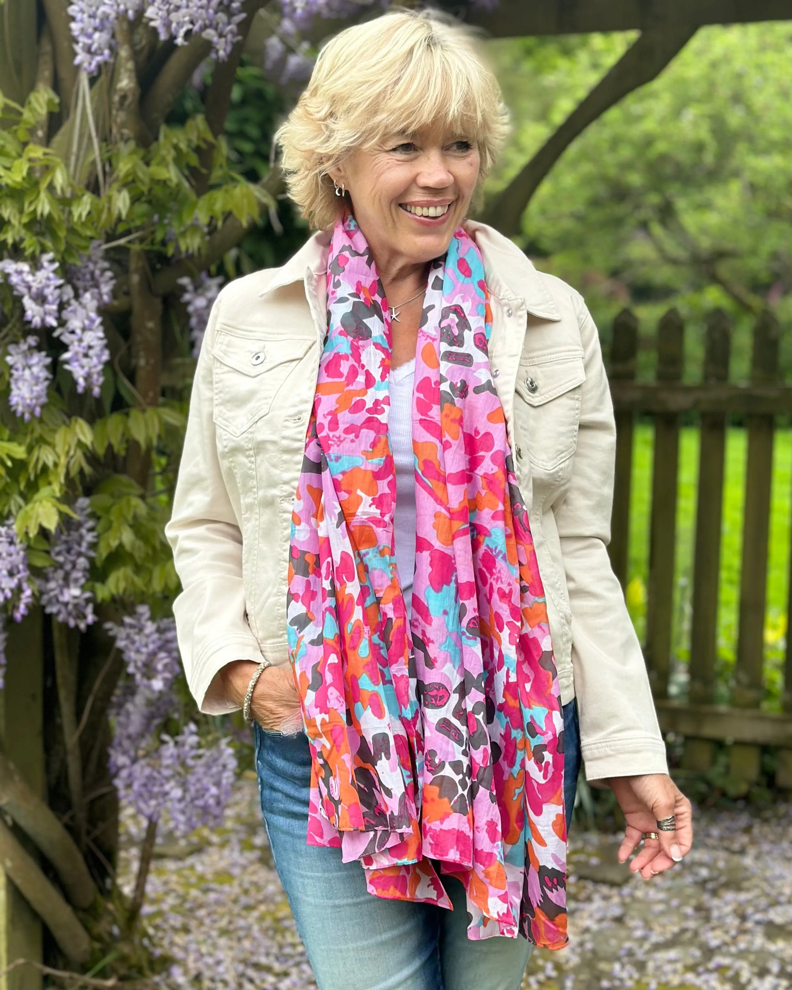 Cotton Scattered Animal Print Scarf - Pink Mix