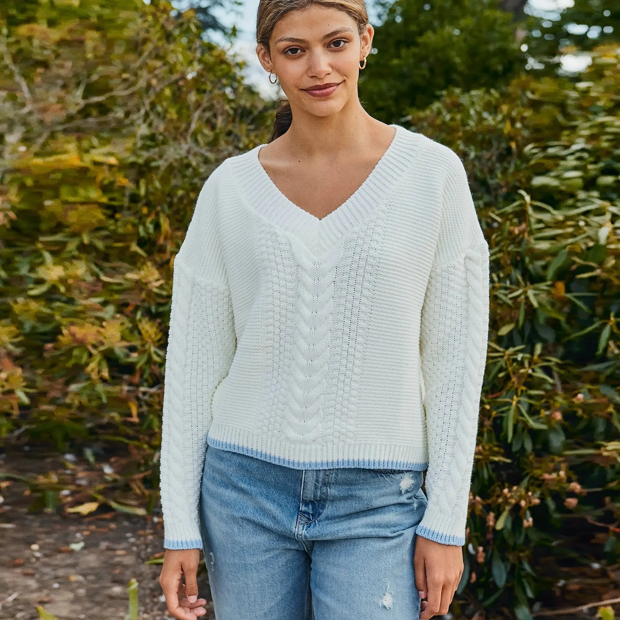 Emma v Neck Cable Knit Jumper - White