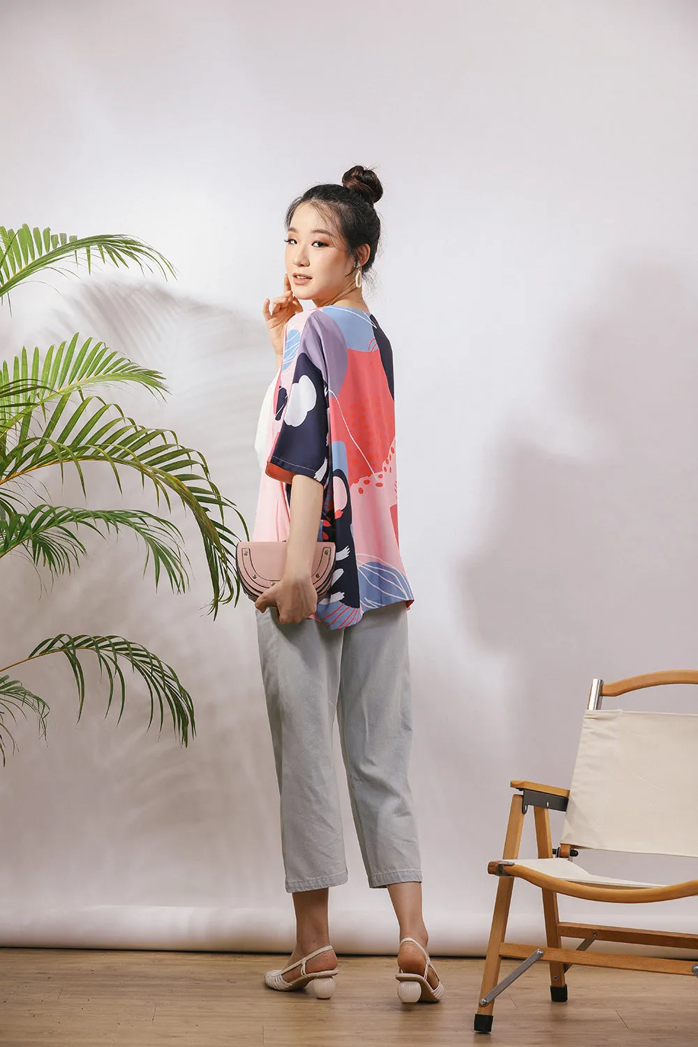 Jaela Abstract Print Kimono Jacket in Pink