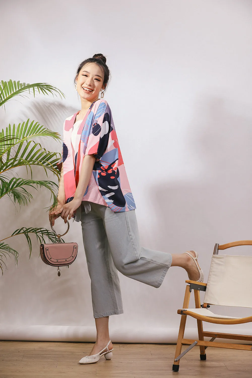 Jaela Abstract Print Kimono Jacket in Pink