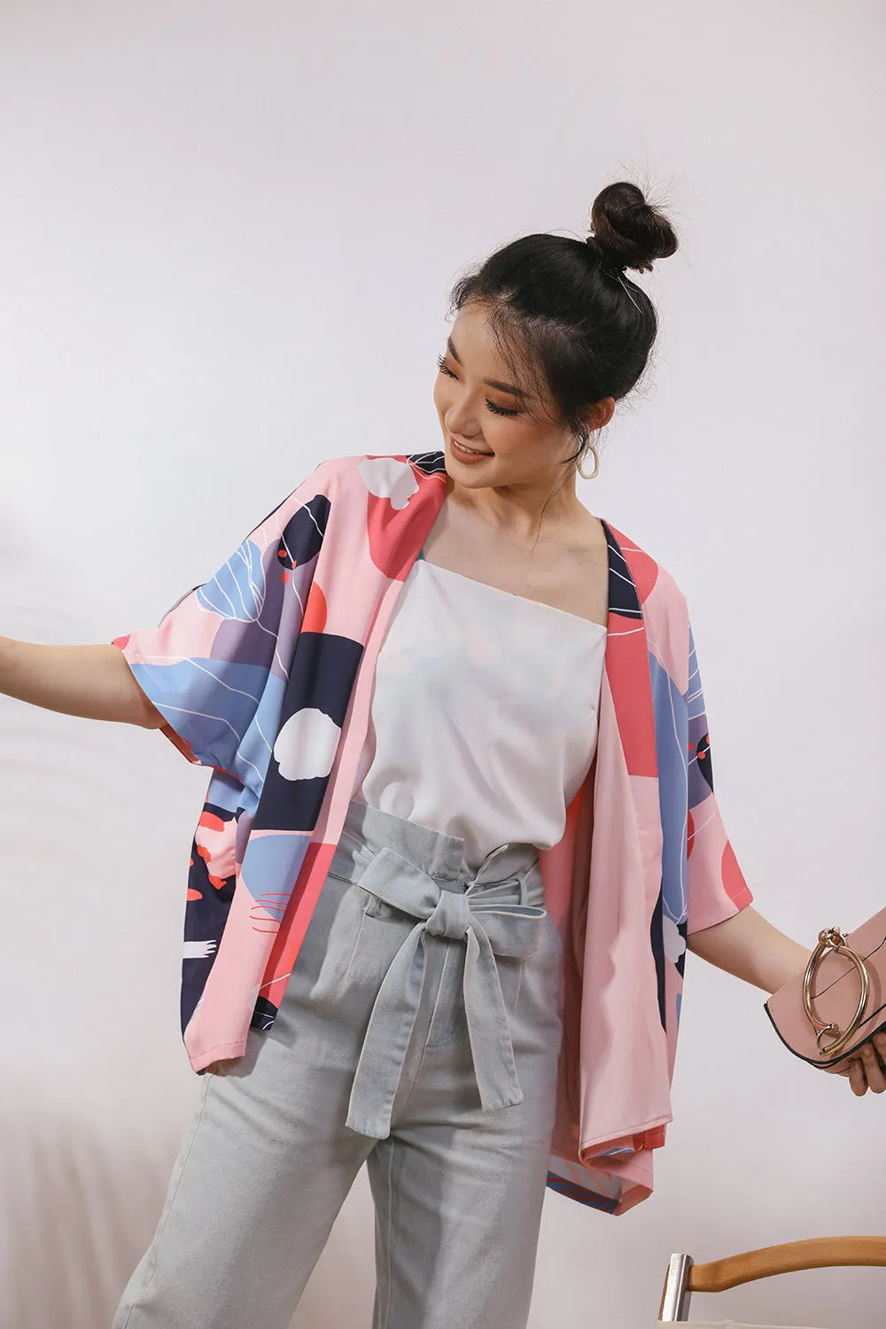 Jaela Abstract Print Kimono Jacket in Pink