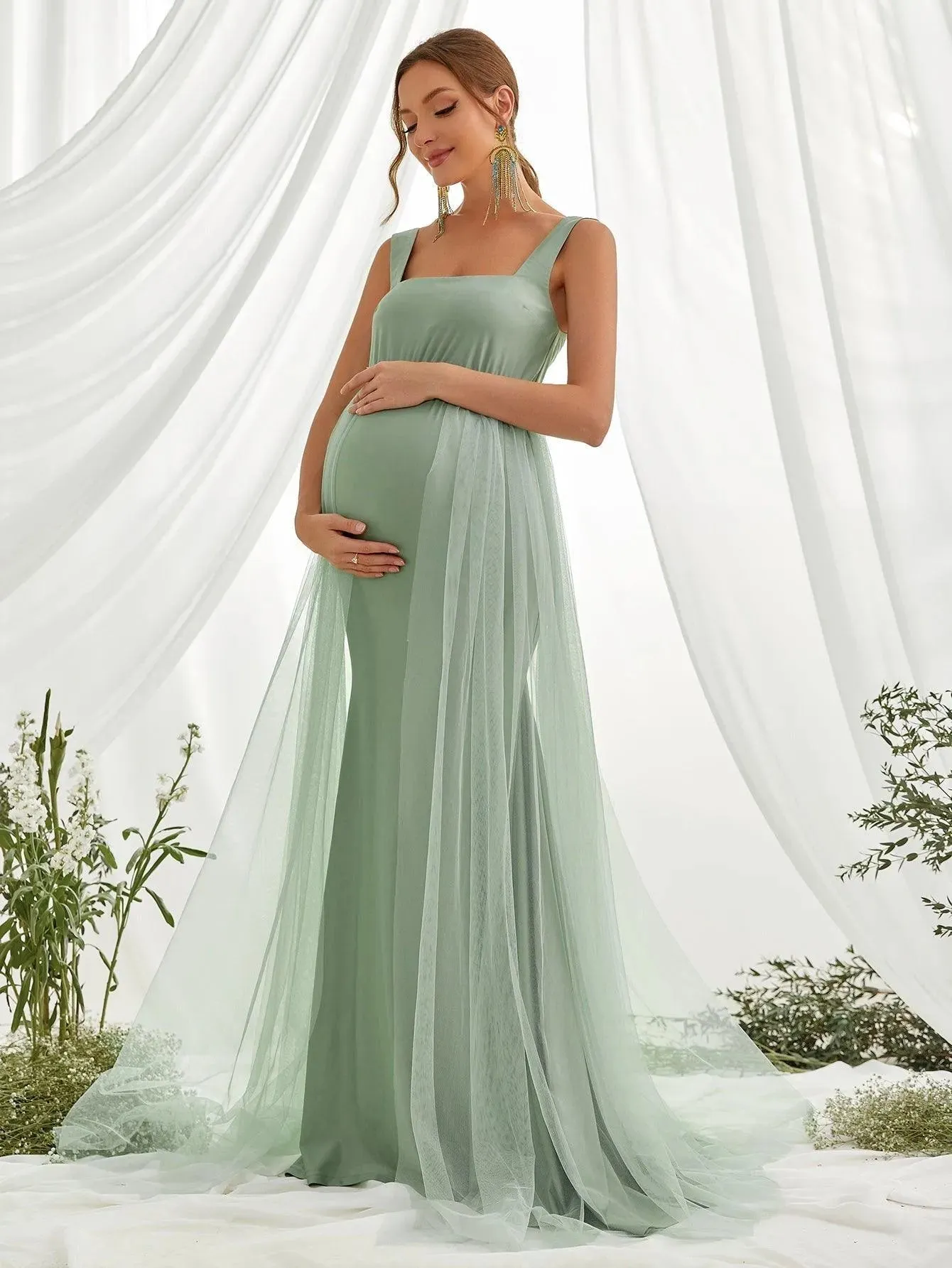 Maternity Contrast Mesh Square Neck Mermaid Dress