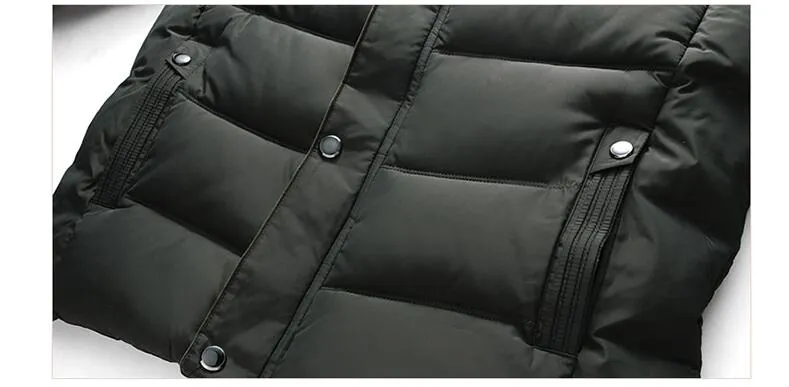 Men's down jacket with a hood and down lining