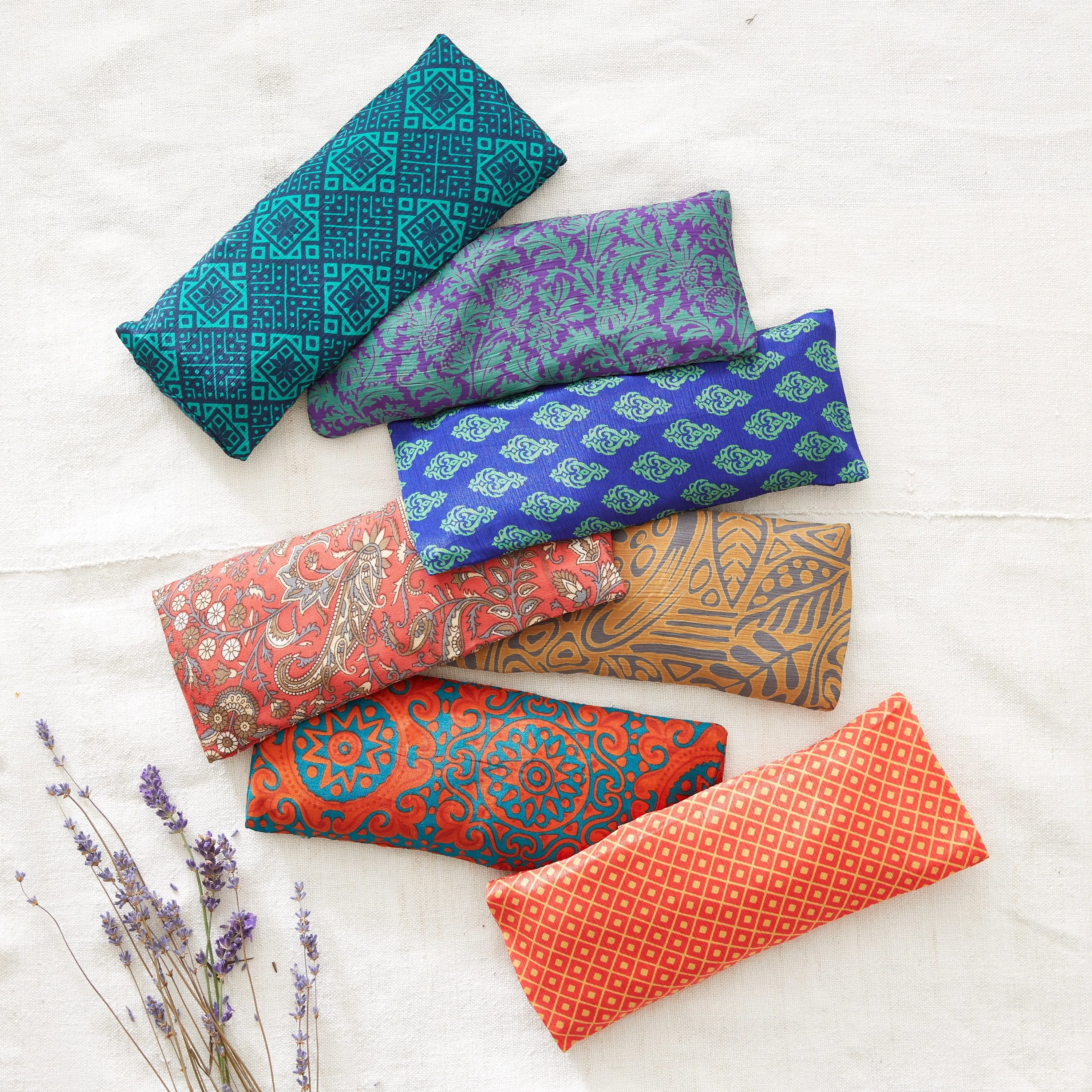 SALMEE Recycled Sari Lavender Eye Pillow (WS)