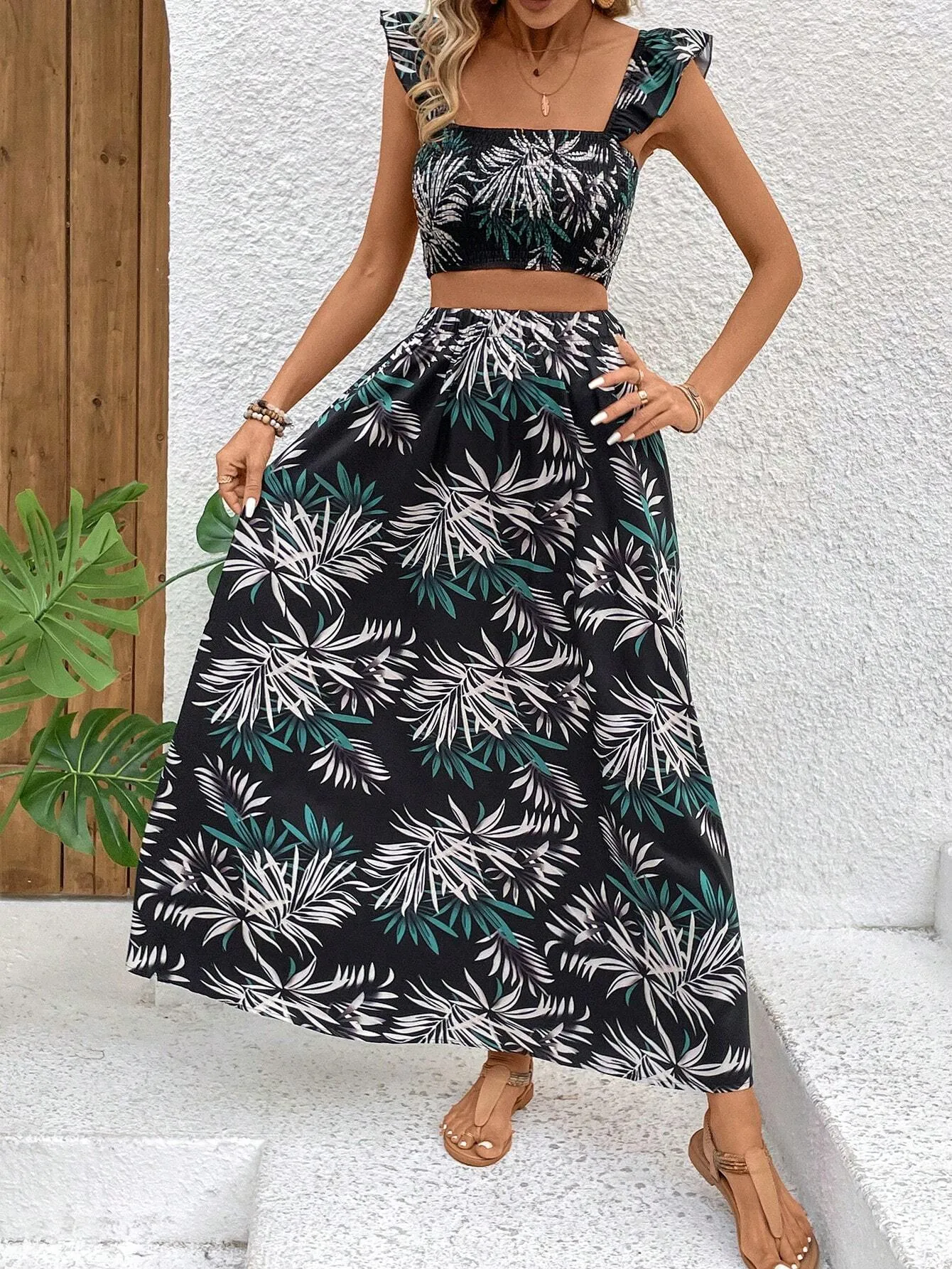 SHEIN VCAY Leaf Print Ruffle Hem Camisole Top And Skirt Set With Square Neckline