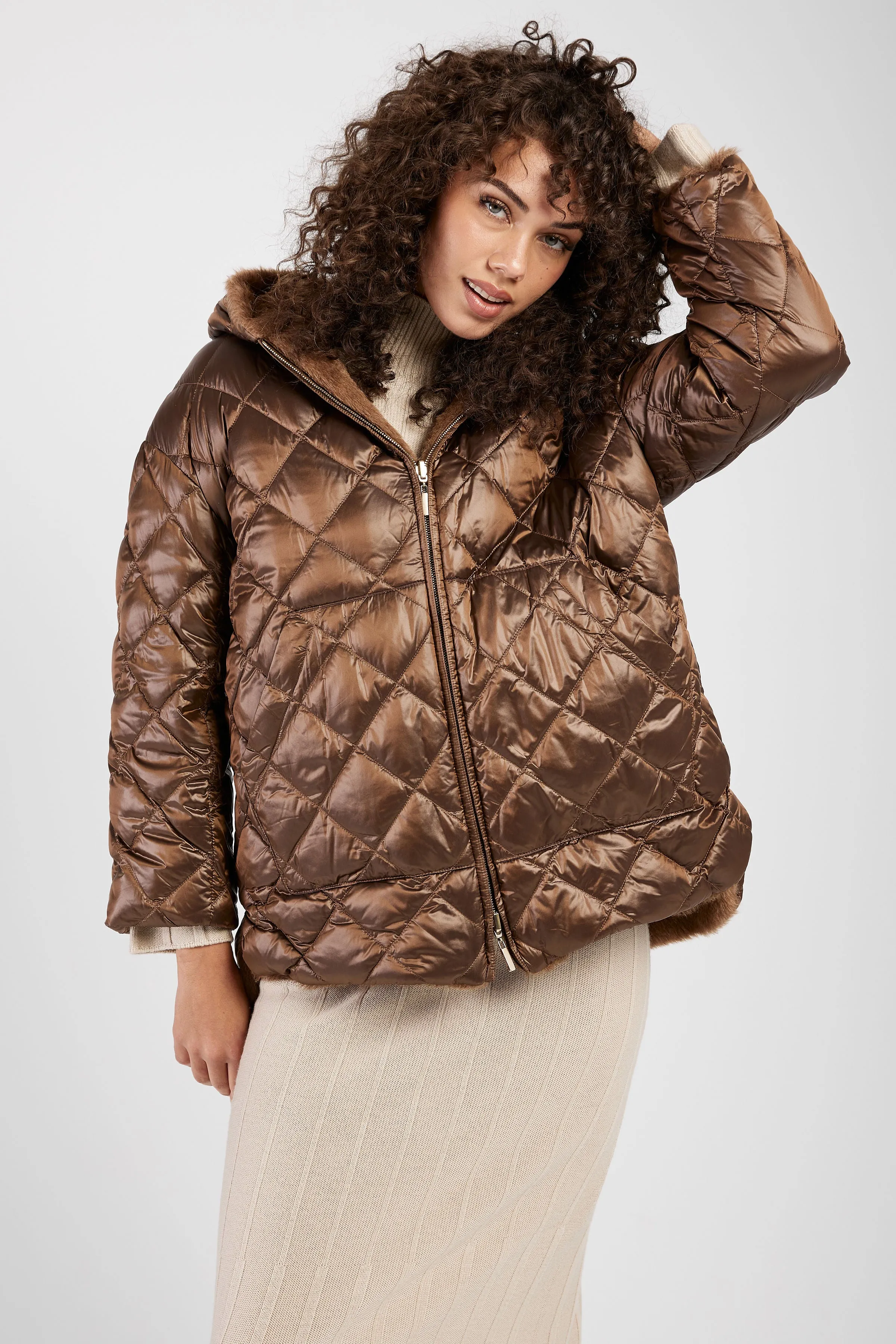 Spacefe Quilted Reversible Jacket in Gold