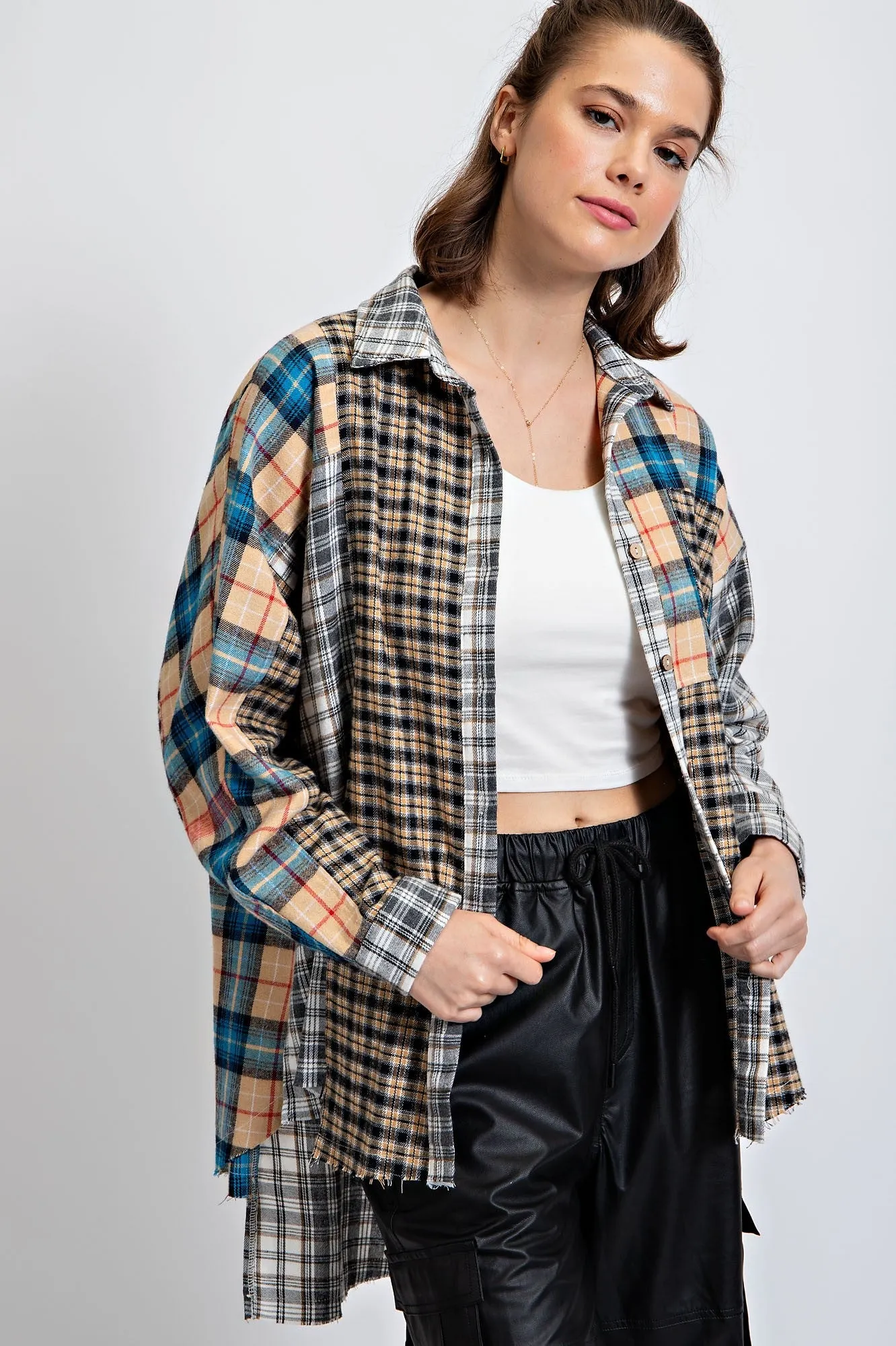 VERSATILE PLAID BUTTON DOWN SHIRT JACKET/SHACKET