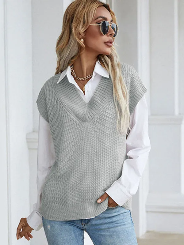 Women's solid color v-neck knitted sweater vest